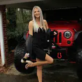 Bonus Nude Gallery by BikiniPedia Barefoot Jeep Girls: Driveway Edition